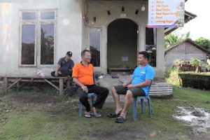 eep with sukabanjar's destana leader